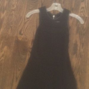 Sleeveless Knee Length Black Dress
